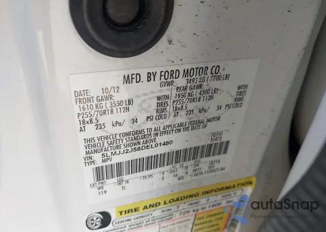 2013 Lincoln Navigator z USA, uszkodzony, nr VIN 5LMJJ2J58DEL01480